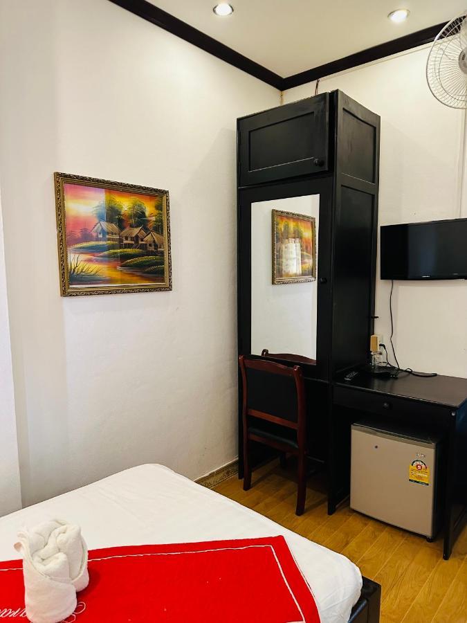 Singharat Boutique House Bed & Breakfast Луанг Прабанг Екстериор снимка