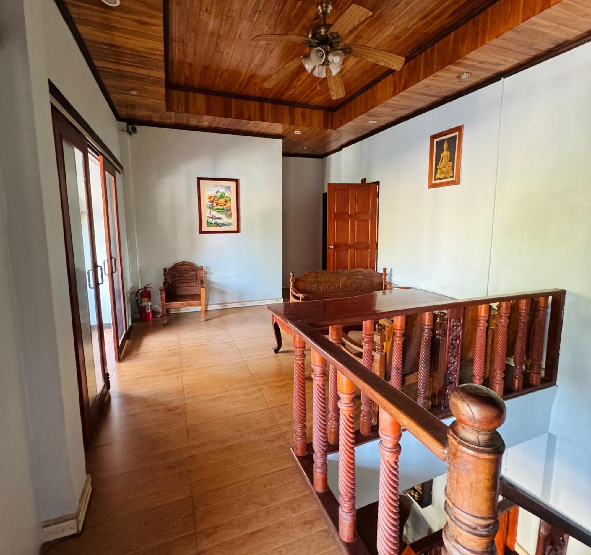Singharat Boutique House Bed & Breakfast Луанг Прабанг Екстериор снимка