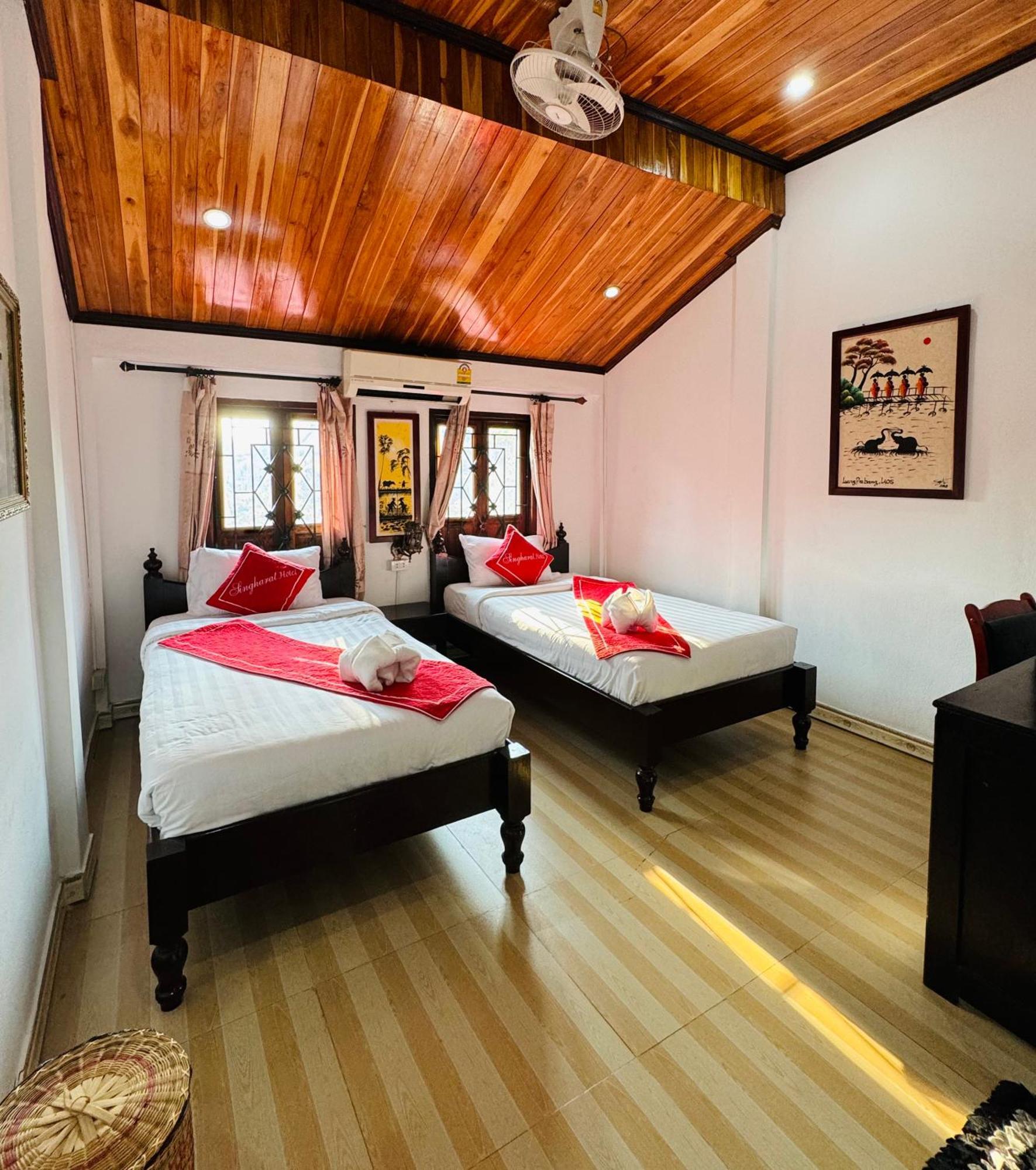 Singharat Boutique House Bed & Breakfast Луанг Прабанг Екстериор снимка