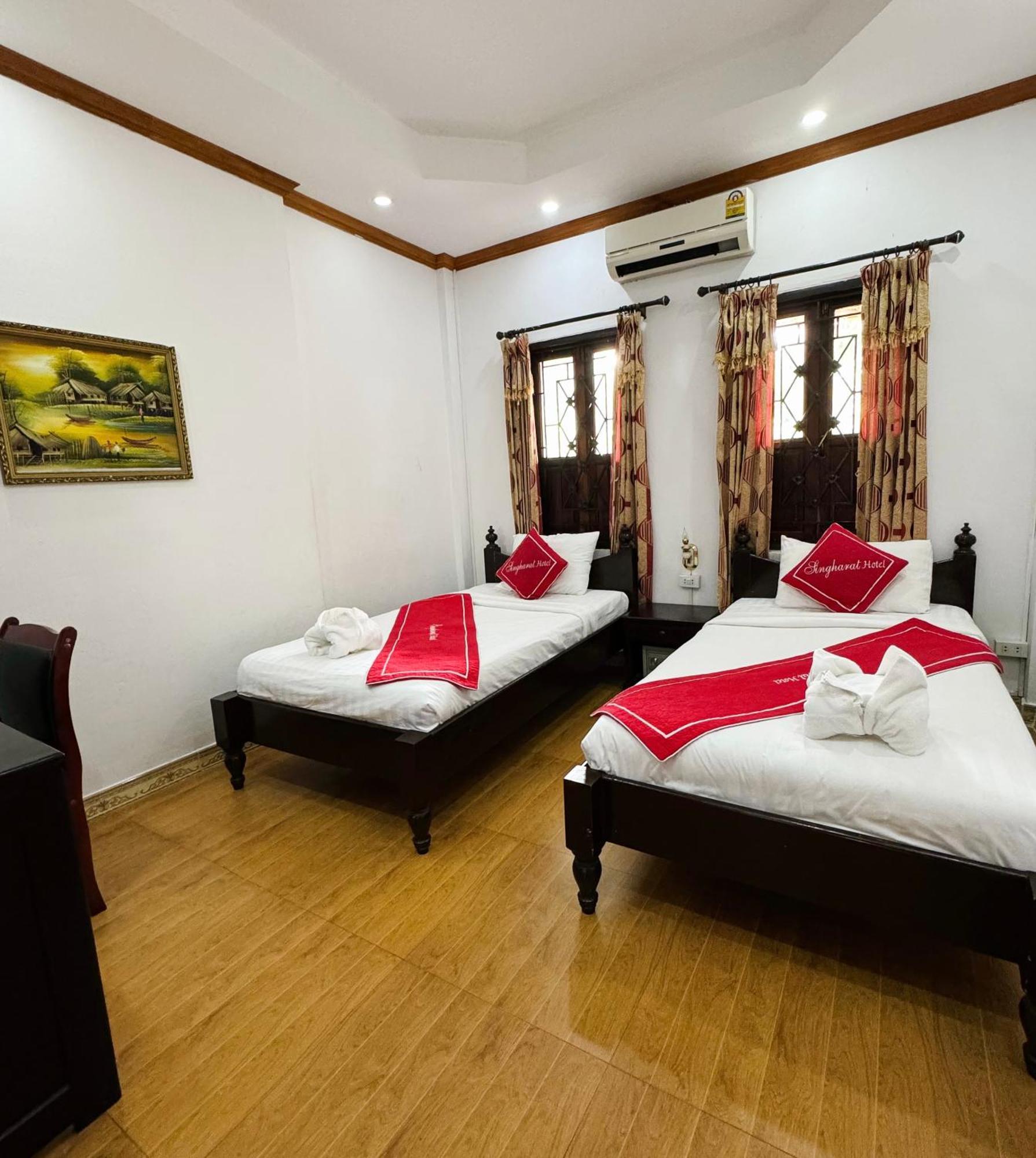 Singharat Boutique House Bed & Breakfast Луанг Прабанг Екстериор снимка