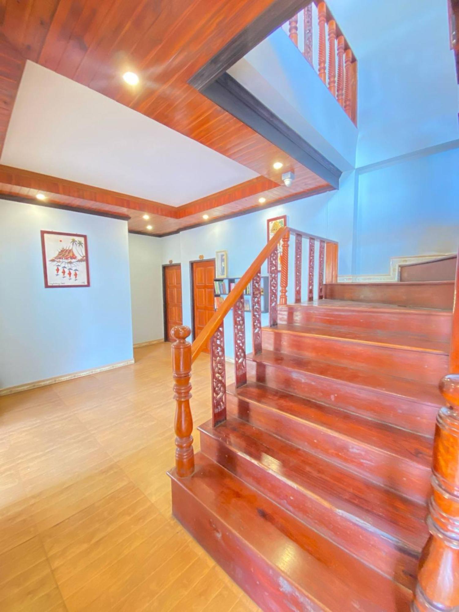 Singharat Boutique House Bed & Breakfast Луанг Прабанг Екстериор снимка