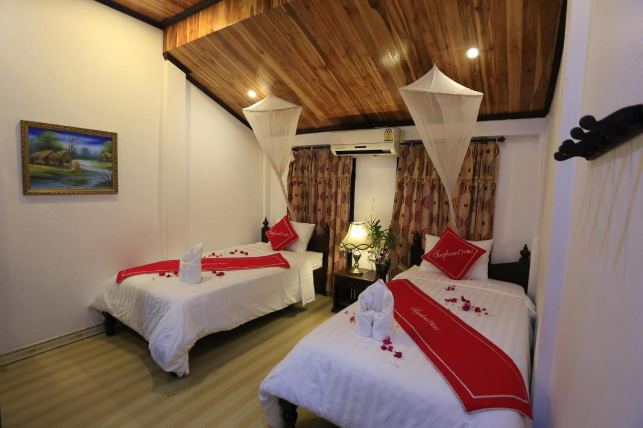Singharat Boutique House Bed & Breakfast Луанг Прабанг Екстериор снимка