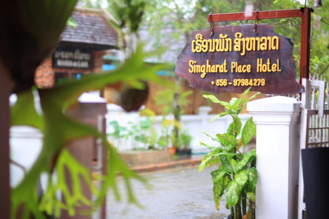 Singharat Boutique House Bed & Breakfast Луанг Прабанг Екстериор снимка