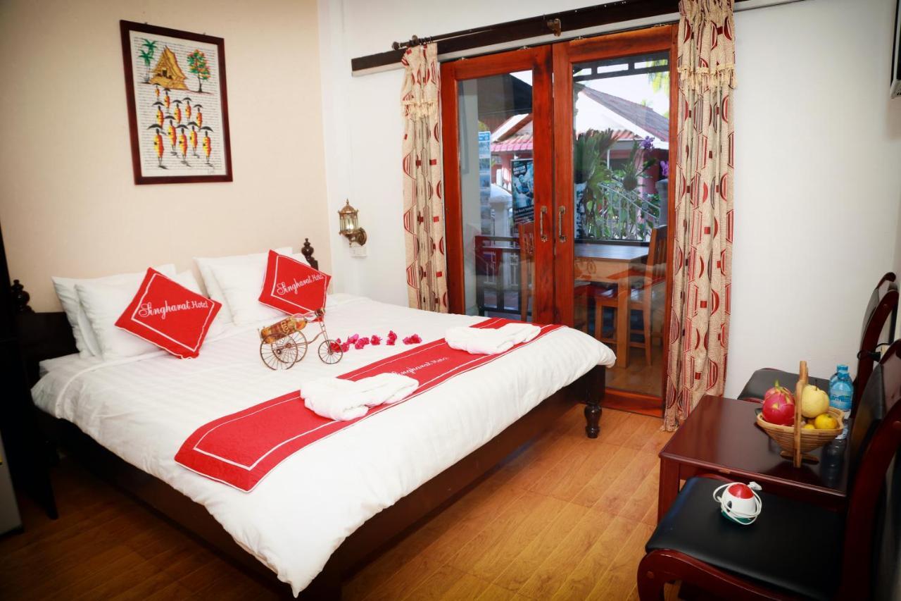 Singharat Boutique House Bed & Breakfast Луанг Прабанг Екстериор снимка